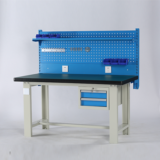 Metal Tool Bench with 620 Column