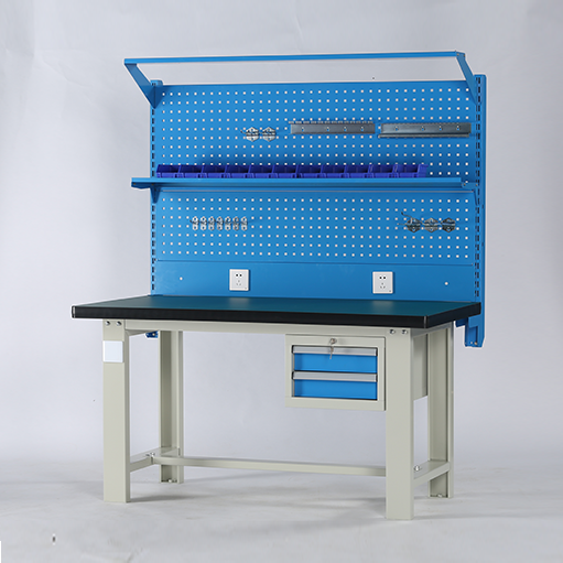 Metal Tool Bench with 920 Column