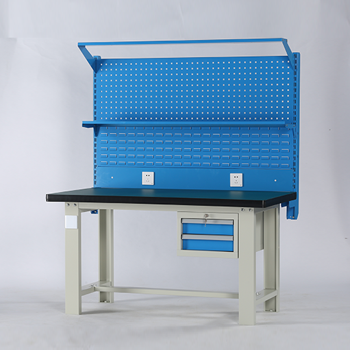 Metal Tool Bench with 920 Column