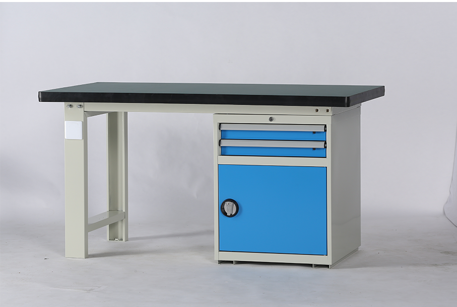 metal tool bench